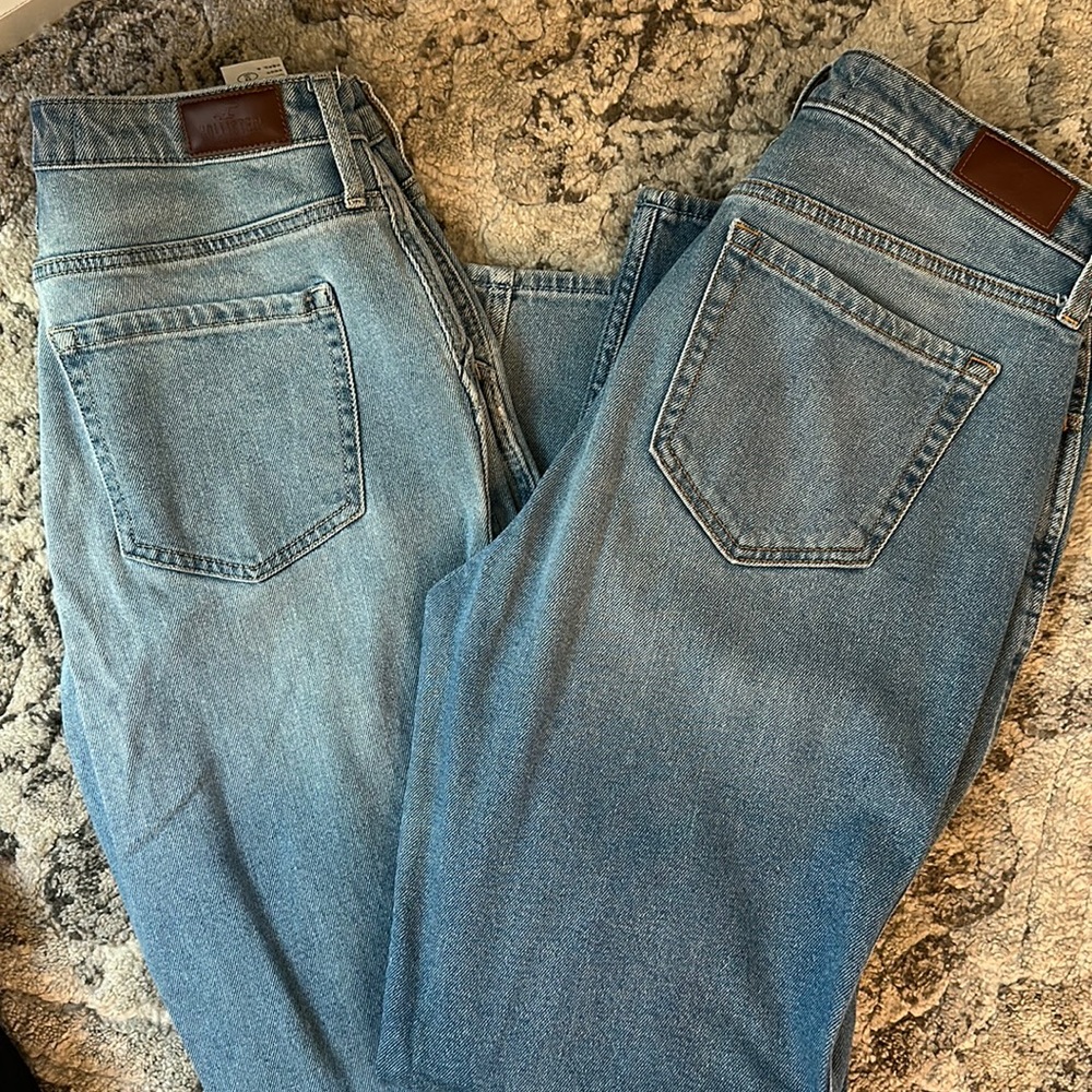 Hollister jeans